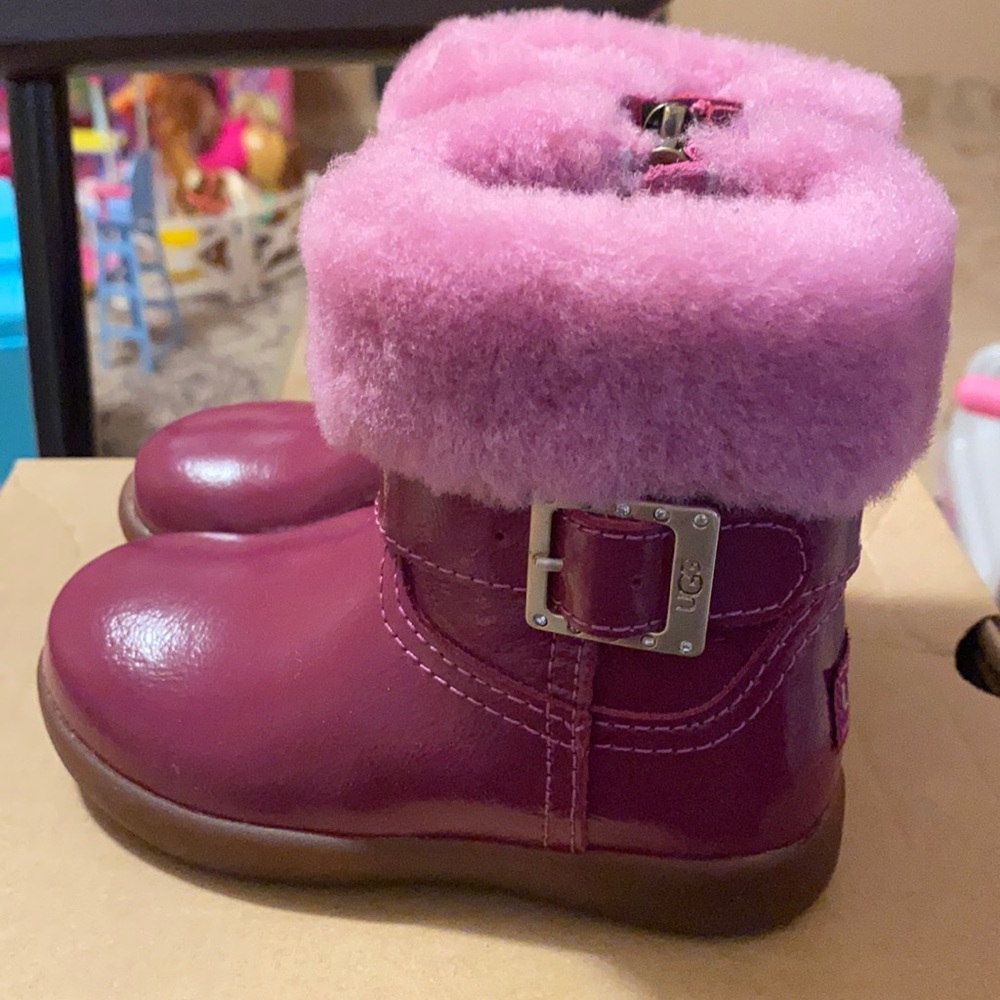 Ugg Gemma Toddler boots!